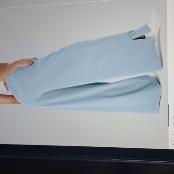 MEDIUM.   HALARA HIGH WAISTED WIDE LEG DENIUM LOOK PALAZZO PANTS - Picture 2 of 9